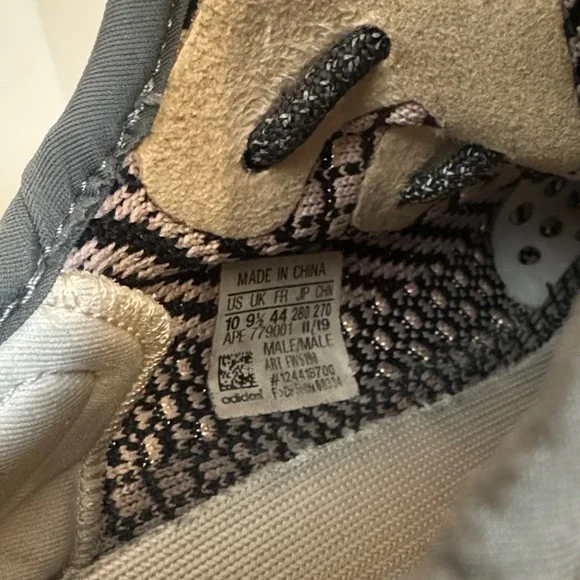 Men’s Adidas Yeezy 350 - Yechiel - Picture 5 of 6